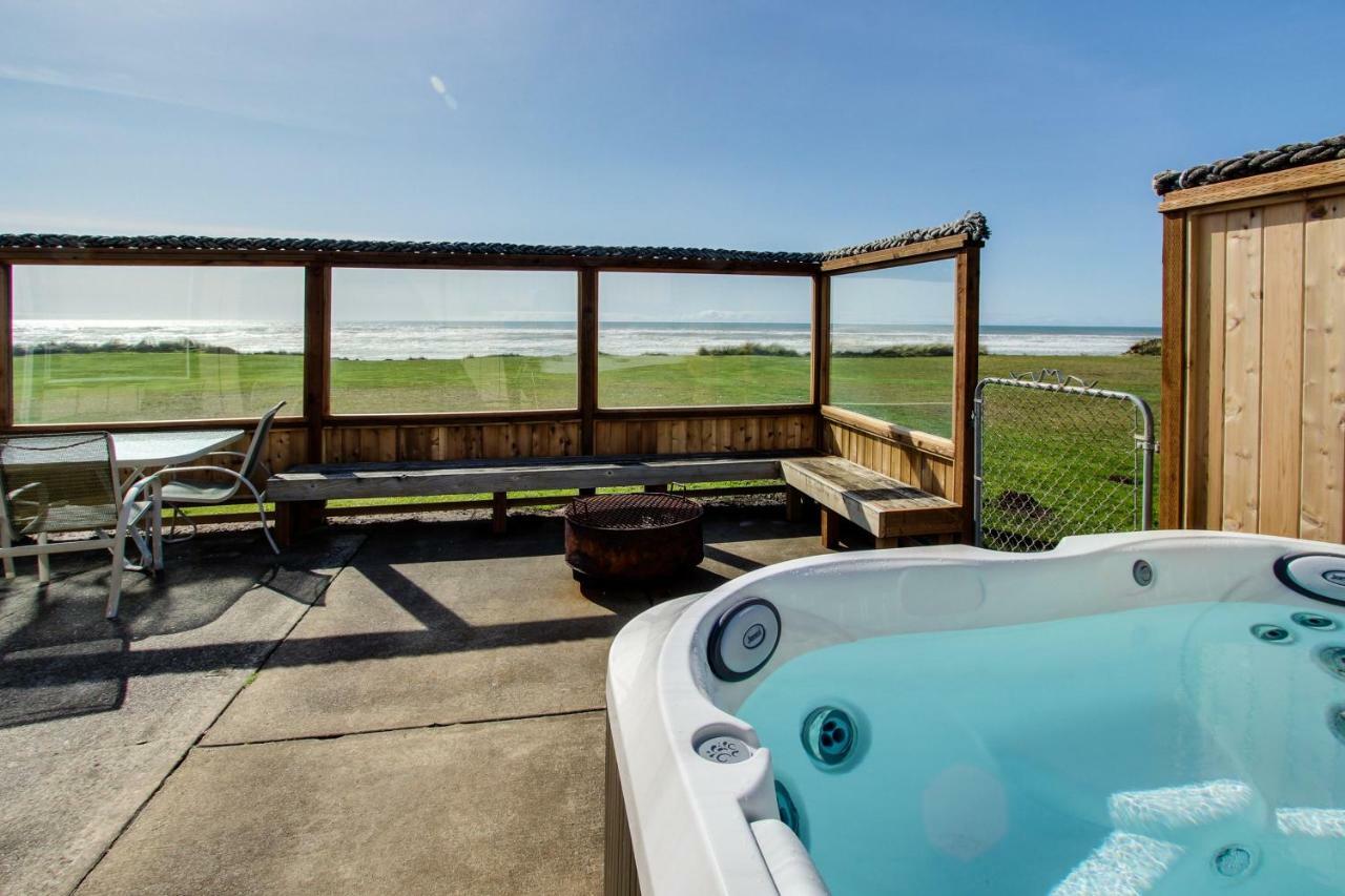 Sparkling Sands Oceanfront San Marine Exterior foto
